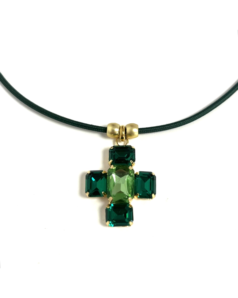 LATON DORADO COLLAR