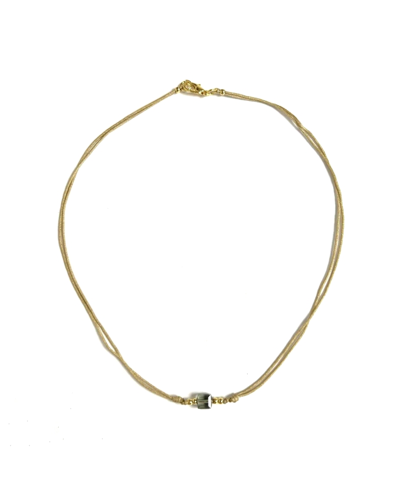 LATON DORADO COLLAR