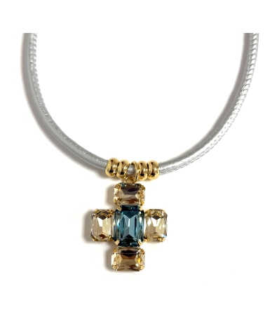 LATON DORADO COLLAR