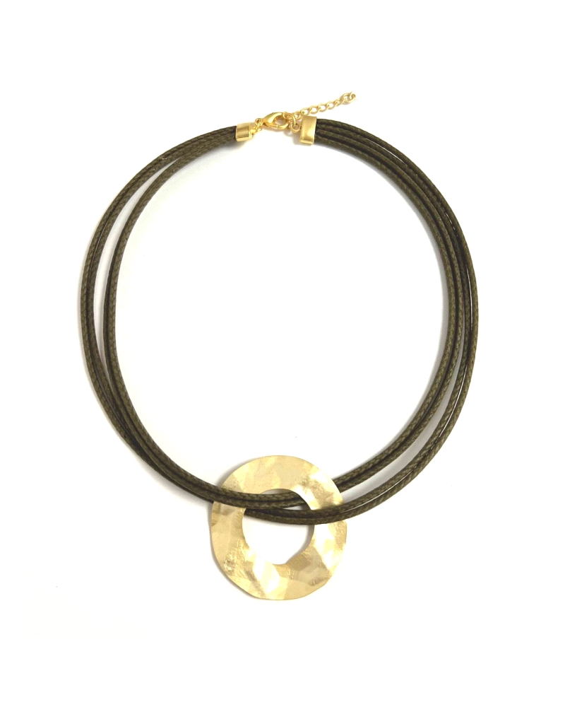 LATON DORADO COLLAR