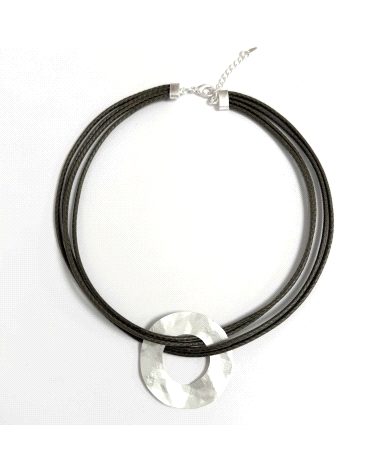 LATON COLLAR